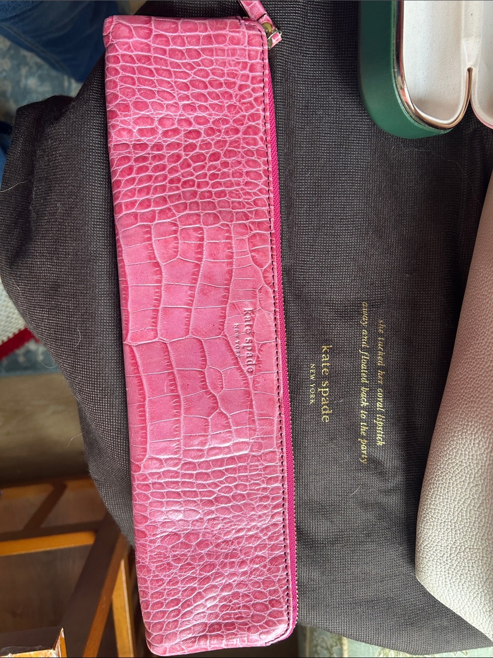 Kate Spade Cream Leather Tote Bag with Pink Accessories - Picture 6 of 10